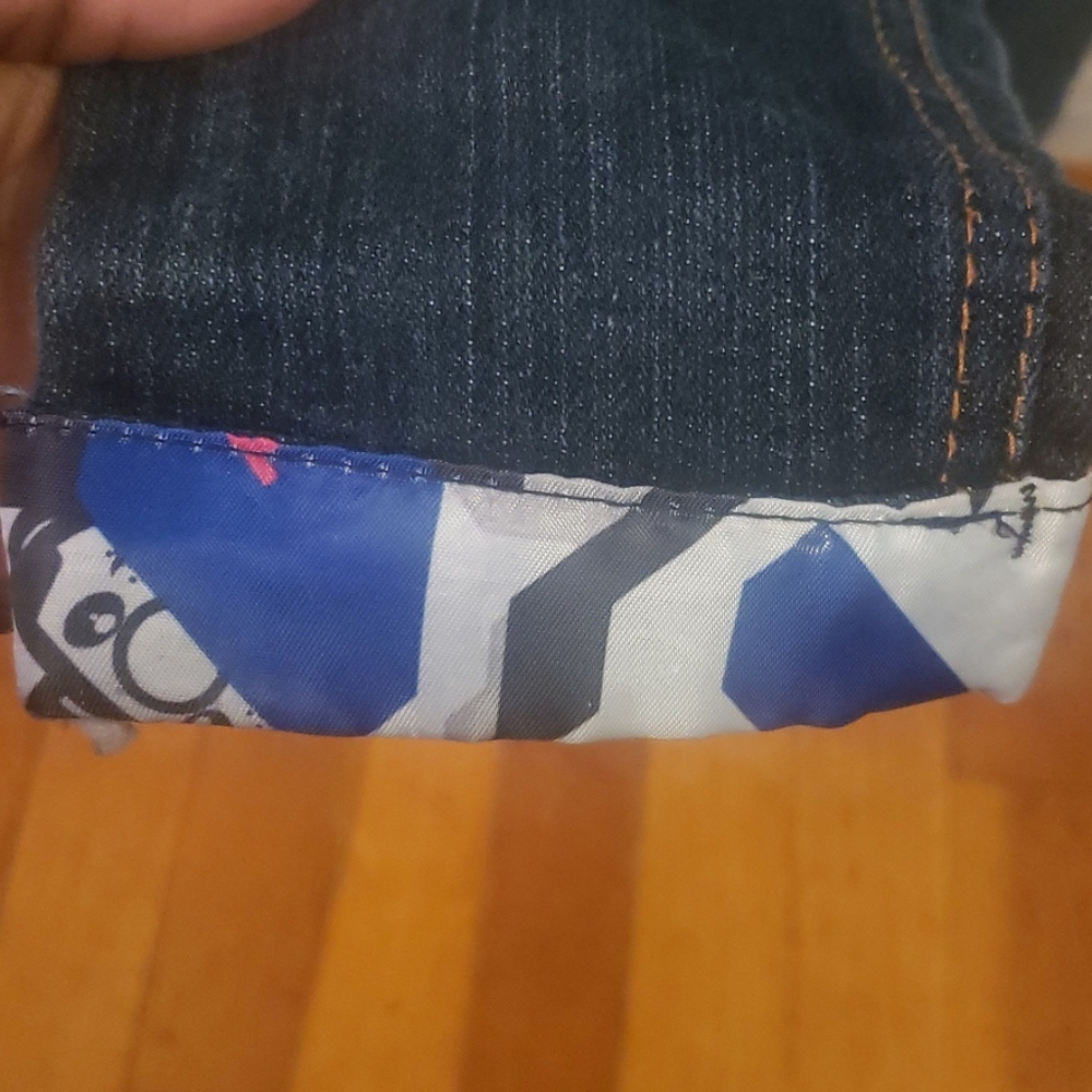 jeans - Picture 2 of 4